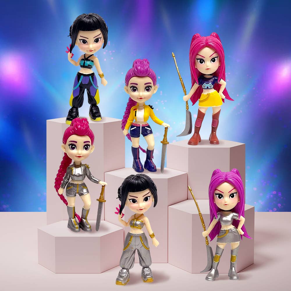 Kpop Demon Hunters Huntrix Figure Keychain Blind Box and Trading Card