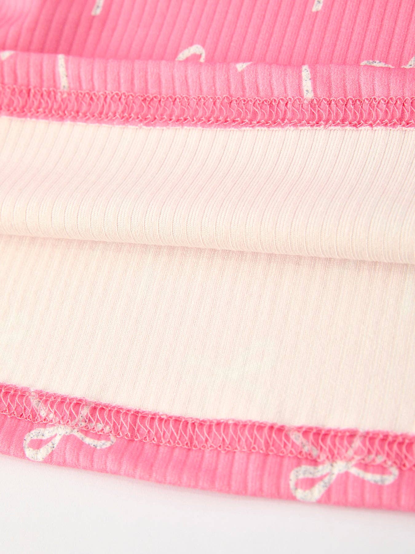 Pink Bow Girls Dress: Festive and Adorable Design