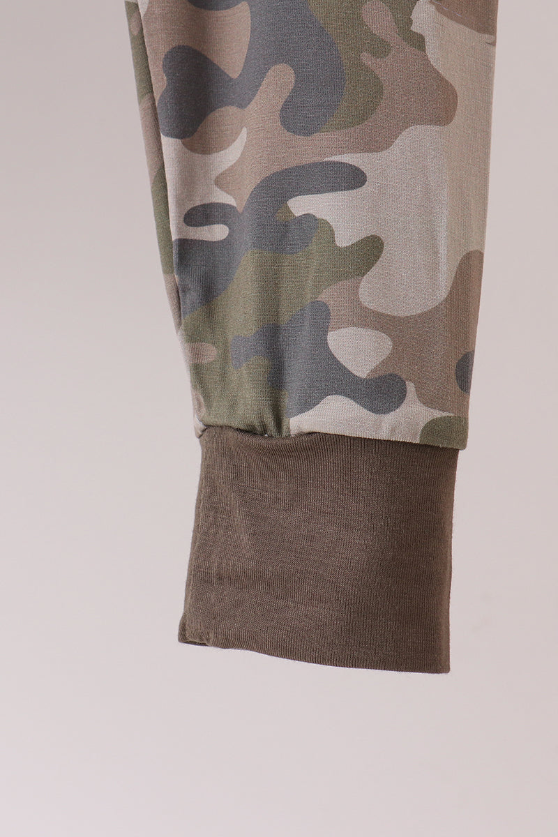 Abby & Evie
Camouflage bamboo pajama set