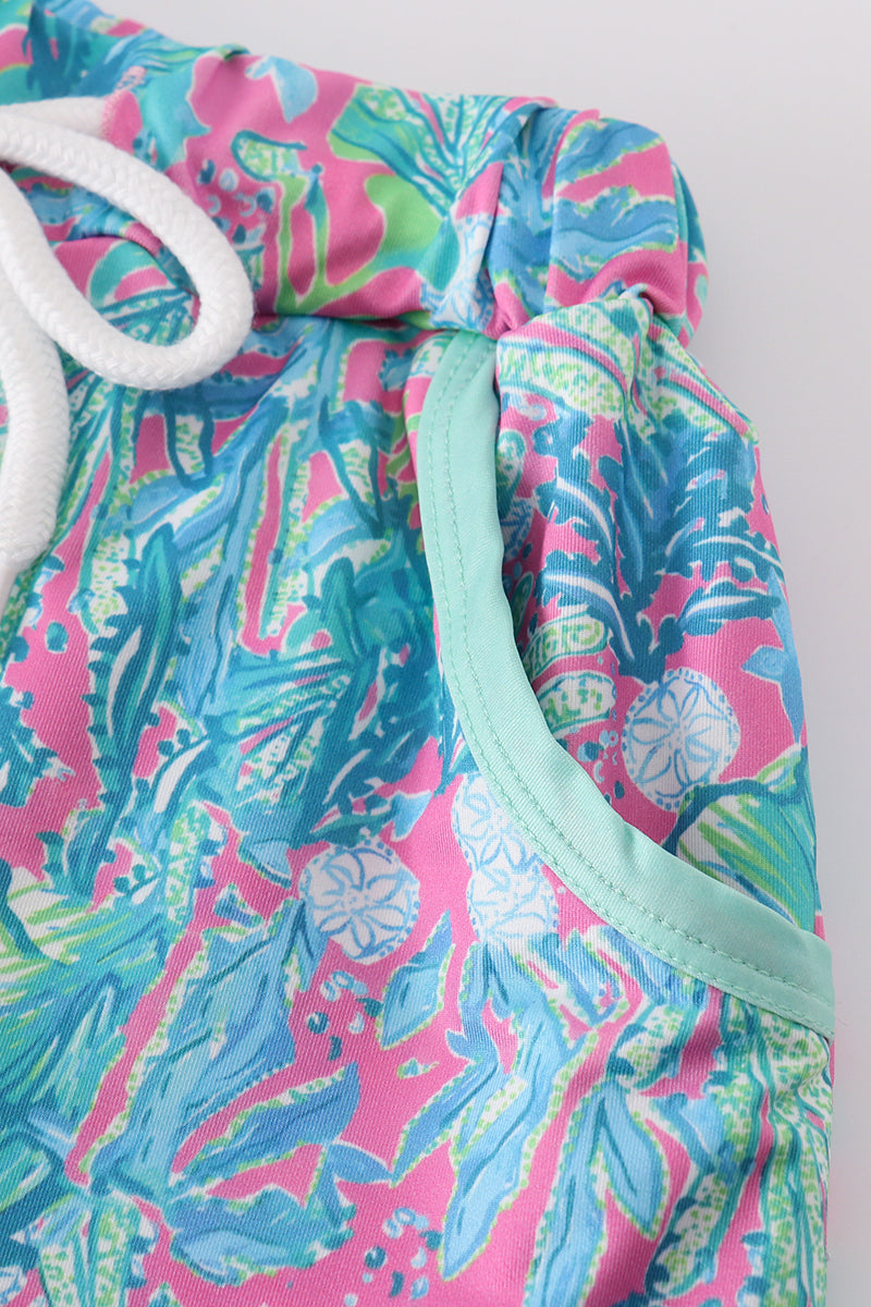 Abby & Evie
Green jungle bloom boy shorts