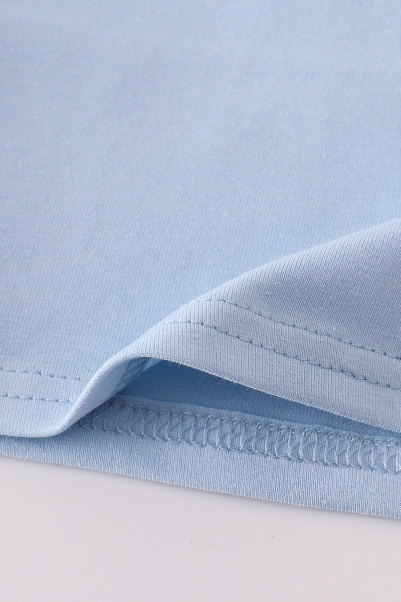 Abby & Evie
Blue tractor applique top