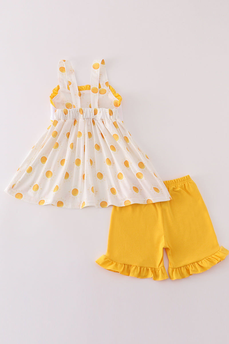 Abby & Evie
Yellow you are my sunshine embroidery girl set