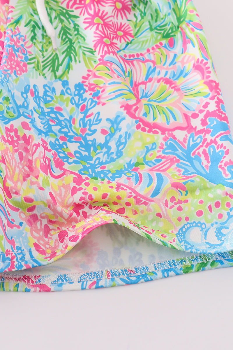 Abby & Evie
Pink tropical boy swim trunk