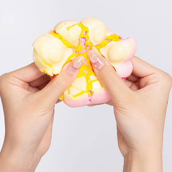 (ETA 9/29/26) Wax Squishies® Cat Paw Wax Crackle Fidget Clay Toy (1pc)