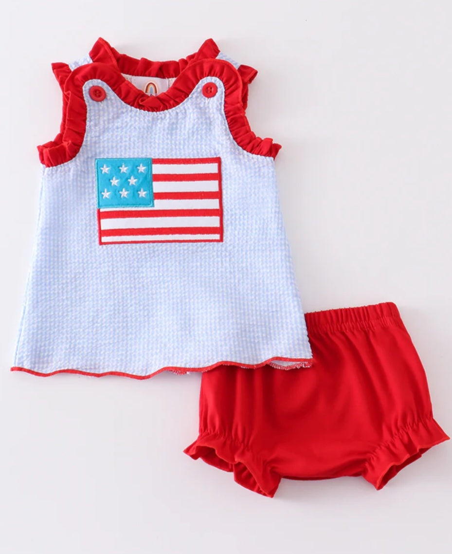 Abby & Evie
Patriotic flag applique seersucker girl set