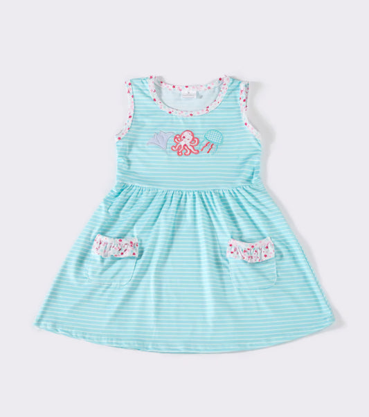 Sassy Soul
Green marine creature dress