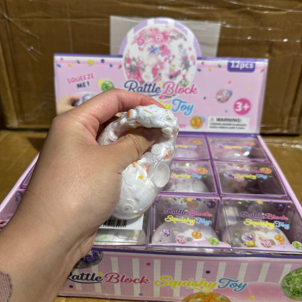Crunchy Snowball w/Charms Squishy