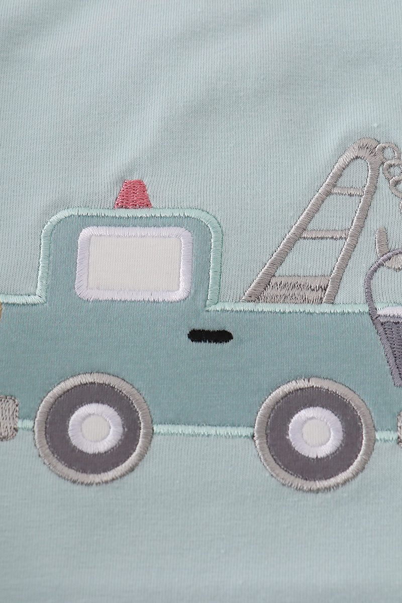 Abby & Evie
Blue crane truck applique bubble