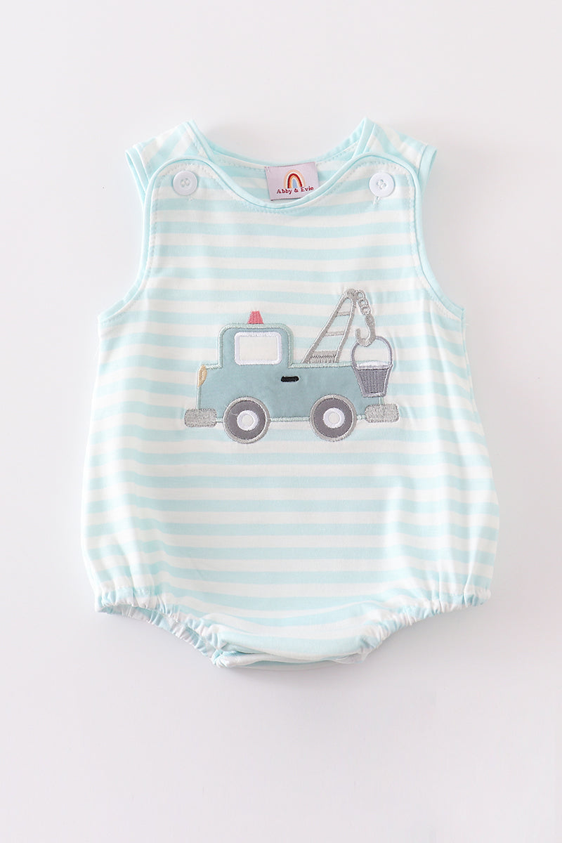 Abby & Evie
Blue stripe crane truck applique bubble