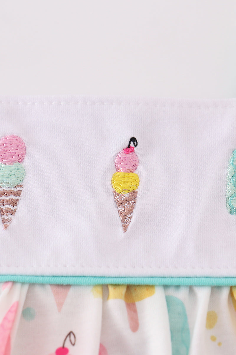 Abby & Evie
Mint ice cream embroidery dress