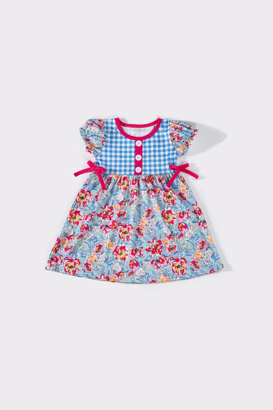 Sassy Soul
Red plaid floral dress