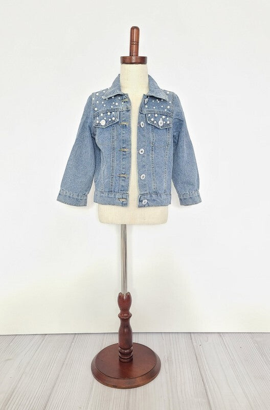 Pearl Jean Denim Jacket
Store/Denim