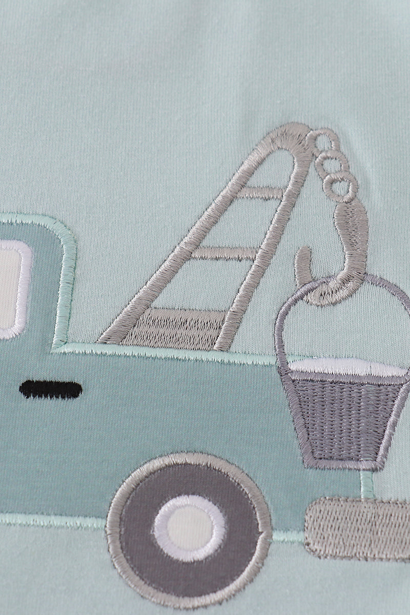 Abby & Evie
Blue crane truck applique set