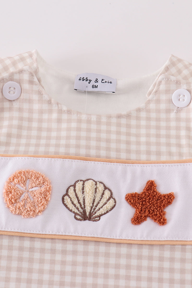 Abby & Evie
Khaki shells starfish french knot boy jonjon